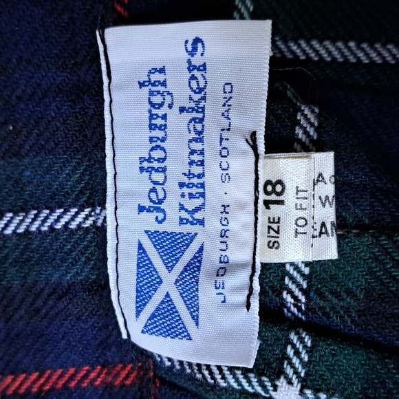 JEDBURGH KILTMAKERS SIZE 18 PLAID KILT - Picture 6 of 12